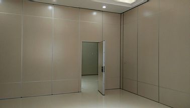 Customized Hotel Acoustic Room Dividers With Ceiling Track Heat Insulation