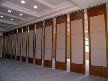 نمایشگاه دیوارهای متحرک دیوار نمایشگاه آکوستیک اتاق با سیستم آویزان قابل حمل