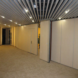 تخت جلوی دیوار آکوستیک آکوستیک قابل حمل اتاق کشویی اتاق پارتیشن برای سالن نمایش