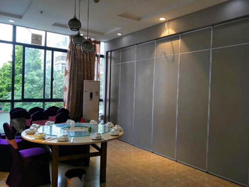 دیوارهای پارتیشن قابل اجرا / پارتیشن دیفرانسیل اتاق متحرک تزئینات پلی استر فیبر داخلی