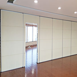 فضای صدا را جدا کنید پانل های آکوستیک دیوارهای پارتیشن متحرک برای اتاق کنفرانس