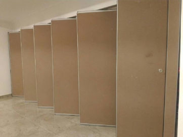کم هزینه مواد تاشو کابین درب های متحرک پارتیشن دیوار برای سالن ضیافت