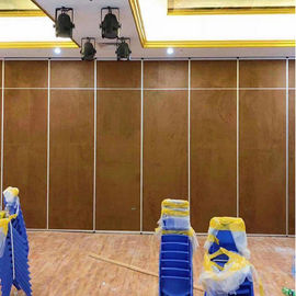 دیوارهای متحرک سیستم های پارتیشن های قابل اجرا دیوار، پانل پارتیشن Proof Sound Acoustic برای سالن ضیافت
