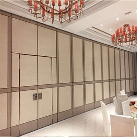 دیوارهای کشویی صوتی سیستم پارتیشن متحرک با درب برای سالن همایش