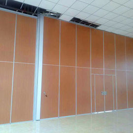 دیوار عملیاتی کلاس درس با کنترل عملکرد برای تقسیم تالار رویدادهای مدرسه