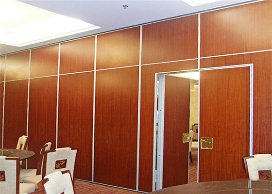 نوع -65 ضیافت خارجی پارتیشن متحرک دیواری متحرک پارتیشن دیواری متحرک برای اتاق جلسات عملکرد