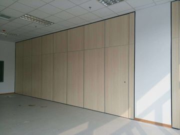 MDF Top Gypsum Board Sound proofing دیوار پارتیشن کشویی Malesia For Ballroom