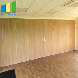 دیوارهای پارتیشن قابل اجرا چوبی مالزی درب داخلی پارتیشن تاشو